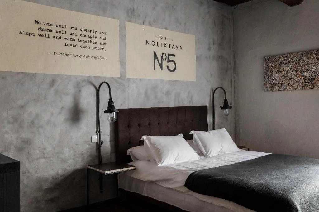 Bedroom with Hemingway quote